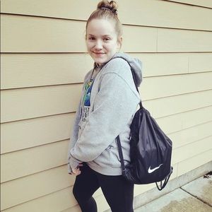 Meet your Posher, Kaylee